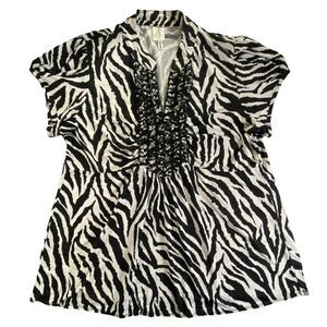 Heart Soul Womens 3X Zebra Print Blouse Black White Ruffle Front Short Sleeve